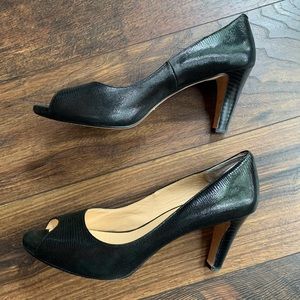 Cole Haan Black Snake Skin Heel
